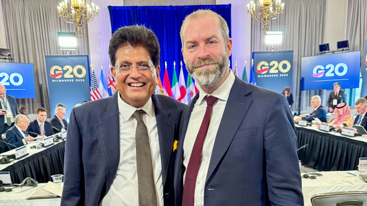 Piyush Goyal meets UK trade secretary at G20 in Milwaukee