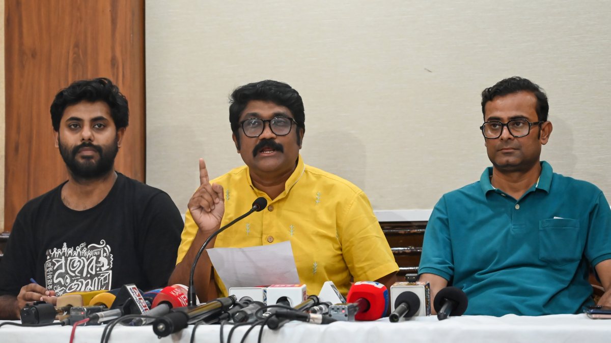DYFI and SFI hold press meet over alleged police brutality