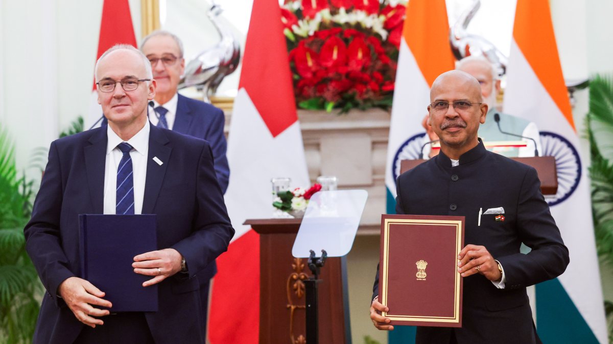 Modi and Swiss president witness science letter exchange