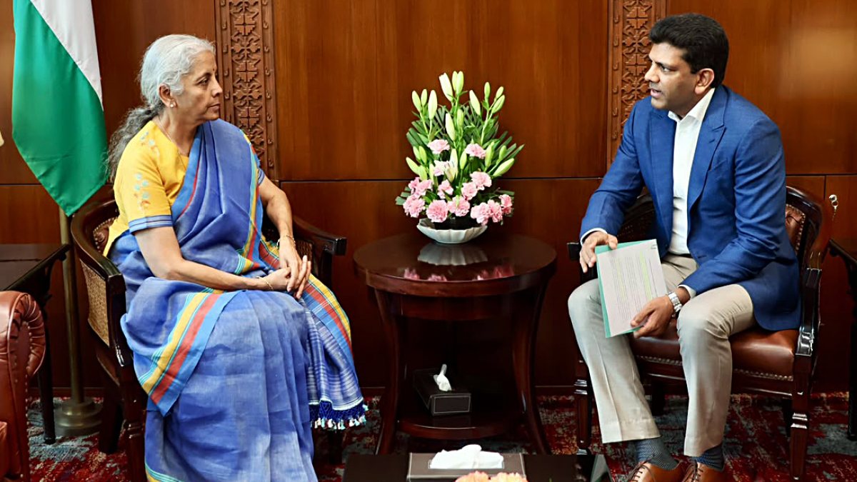 Pemmasani calls on Sitharaman in New Delhi