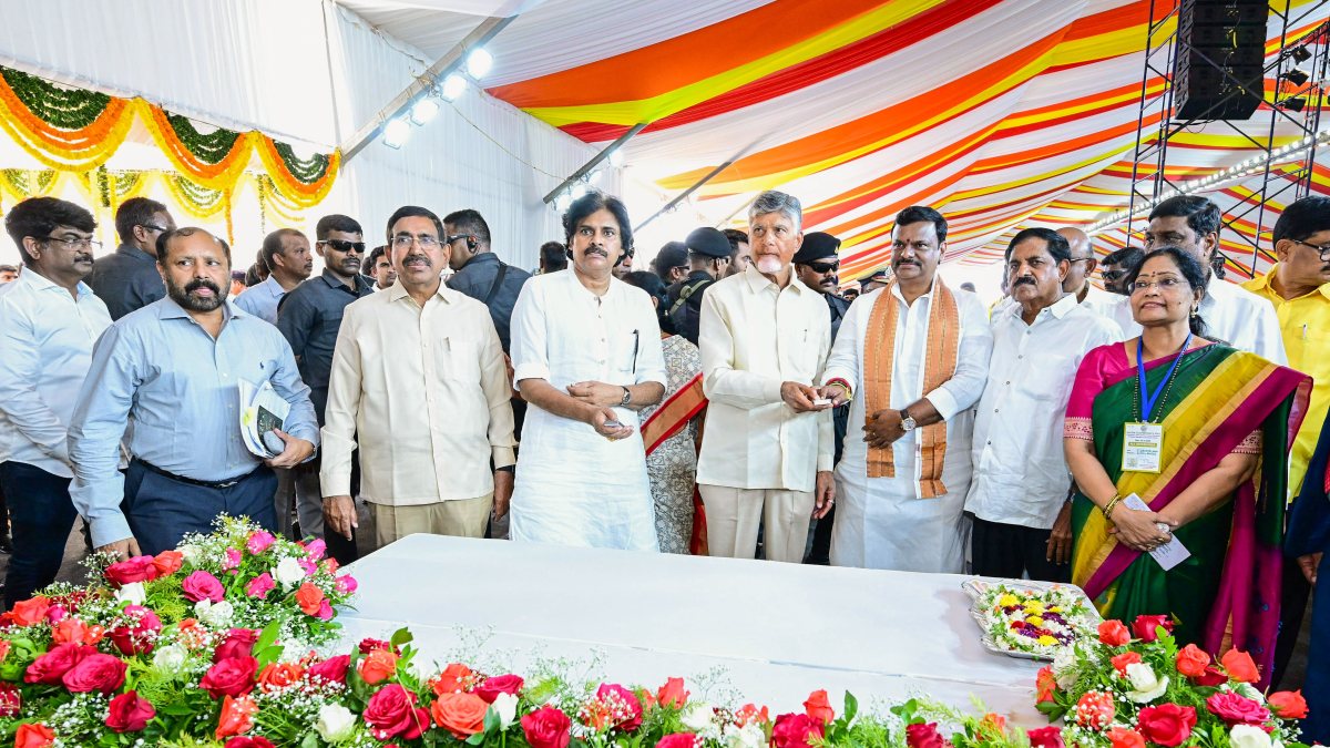 Andhra leaders launch Jal Jeevan Mission 2.0 in Kadapa