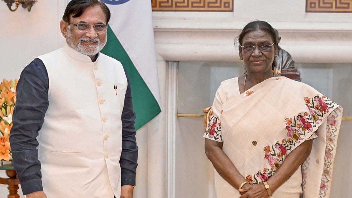 Praful Patel calls on President Murmu at Rashtrapati Bhawan