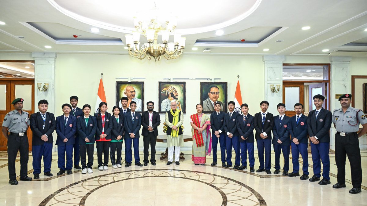 Maharashtra governor meets Assam Rifles school delegation in Mumbai