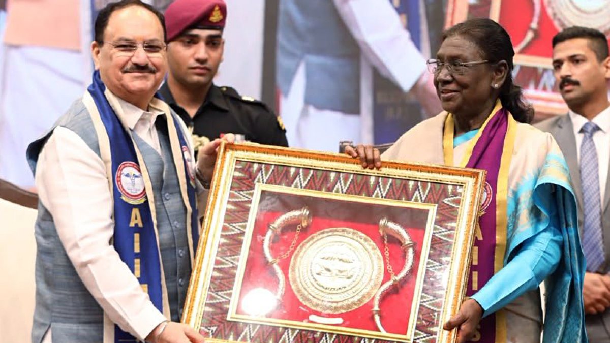 Nadda and Murmu attend first AIIMS Bilaspur convocation