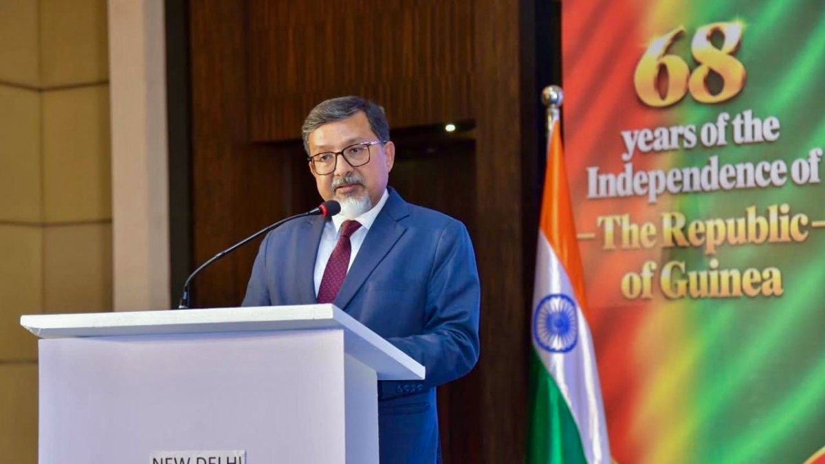 MEA secretary addresses Guinea national day event in Delhi