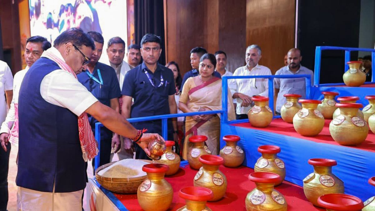 Assam CM sends Seva Jyoti Kalash to PM Modi