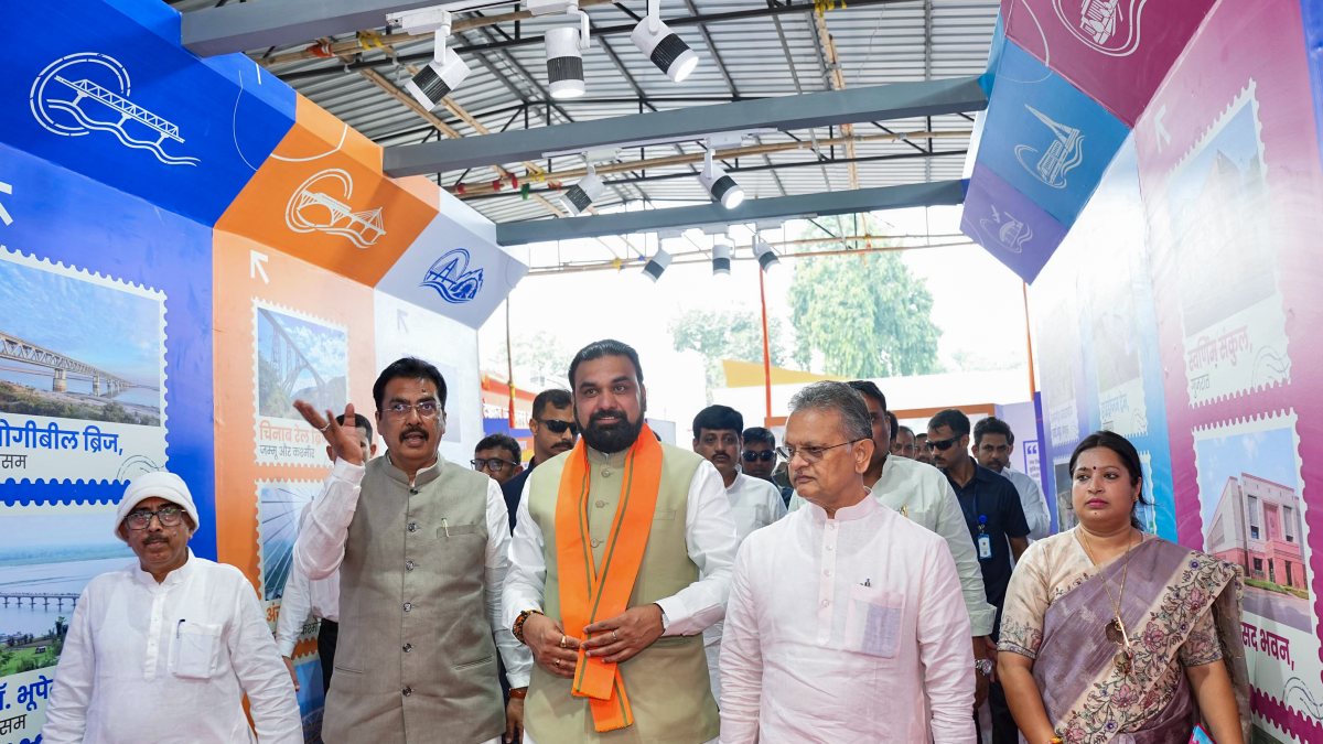 Bihar CM attends Seva Jyoti Yatra in Patna