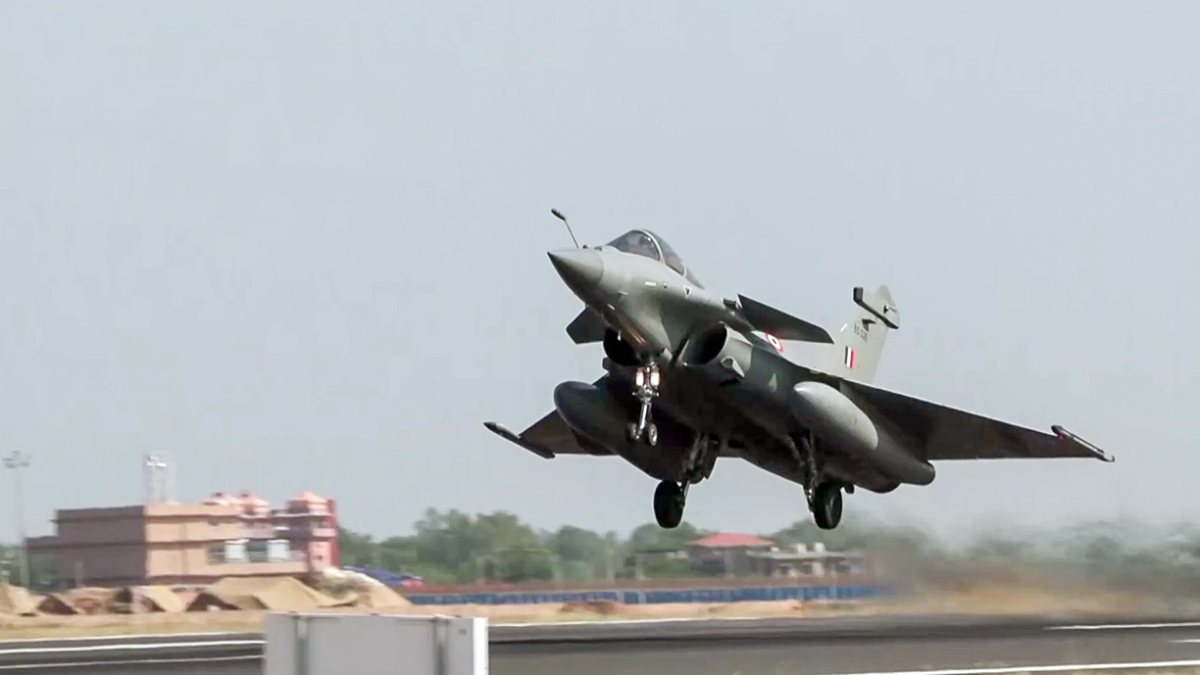 Dassault Rafale takes off at Tarang Shakti 2026 in Jodhpur