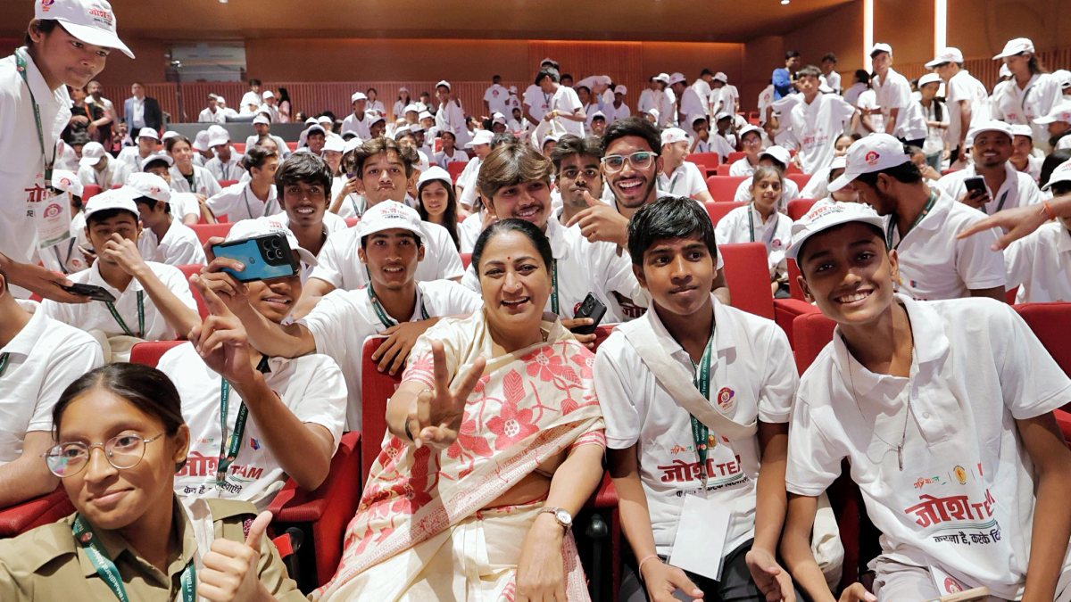 Delhi CM Rekha Gupta launches JOSH health teams at Bharat Mandapam