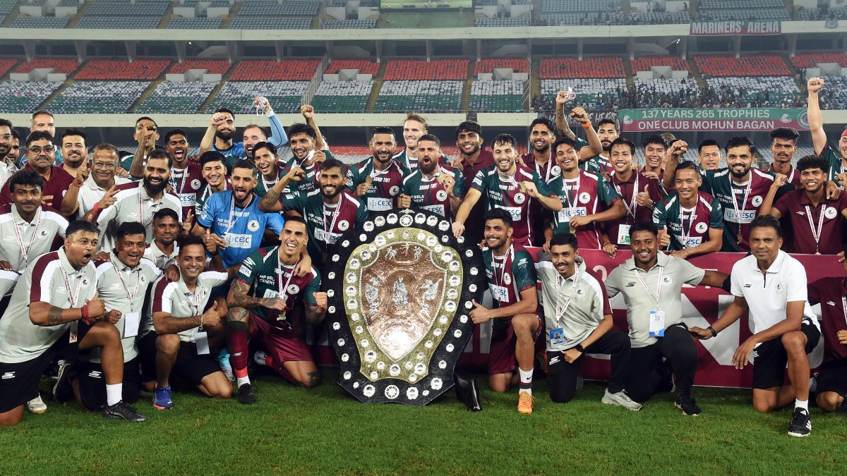 Mohun Bagan beat East Bengal to win IFA Shield 2026