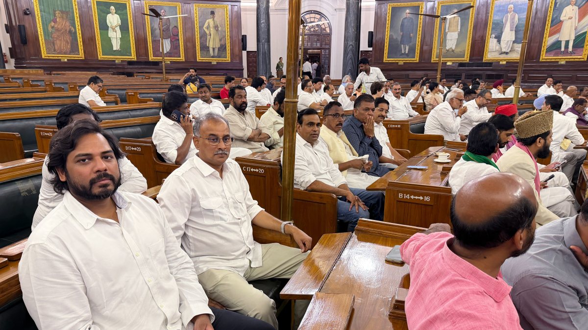 INDIA bloc MPs meet president over election commission functioning