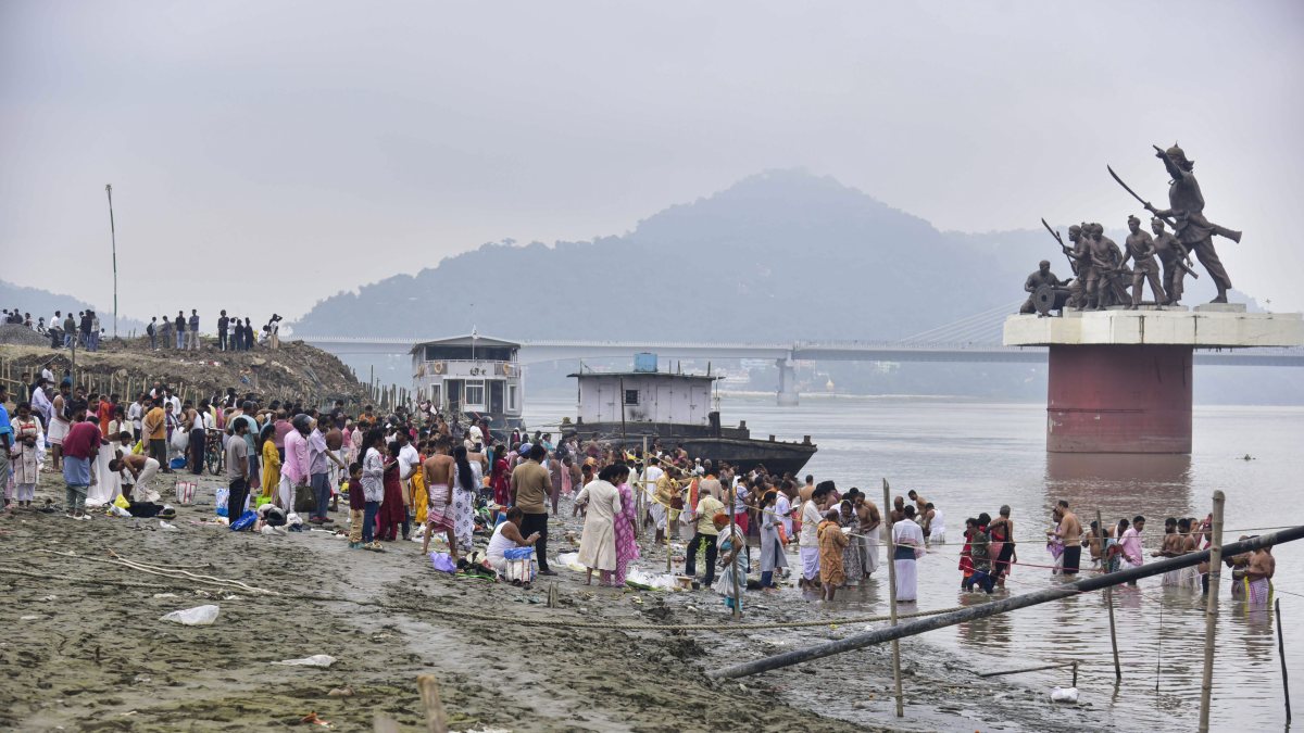 Hindu devotees take holy dip in Brahmaputra on Mahalaya