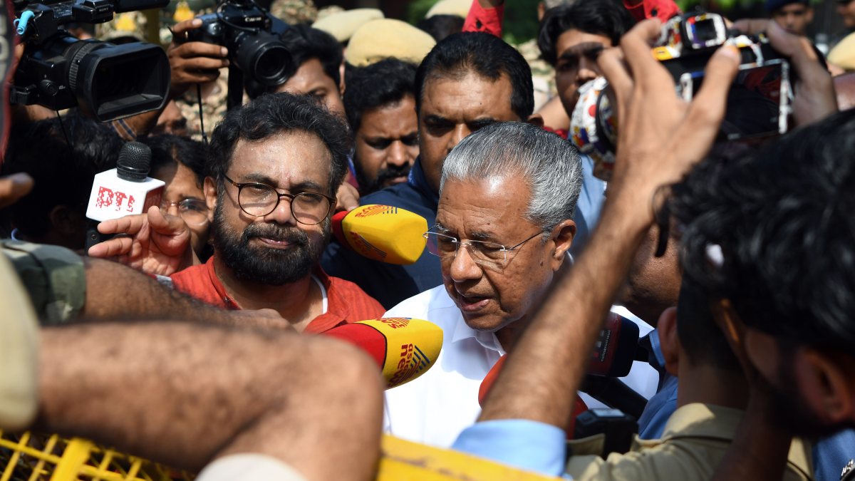 Pinarayi Vijayan speaks to media near Jantar Mantar