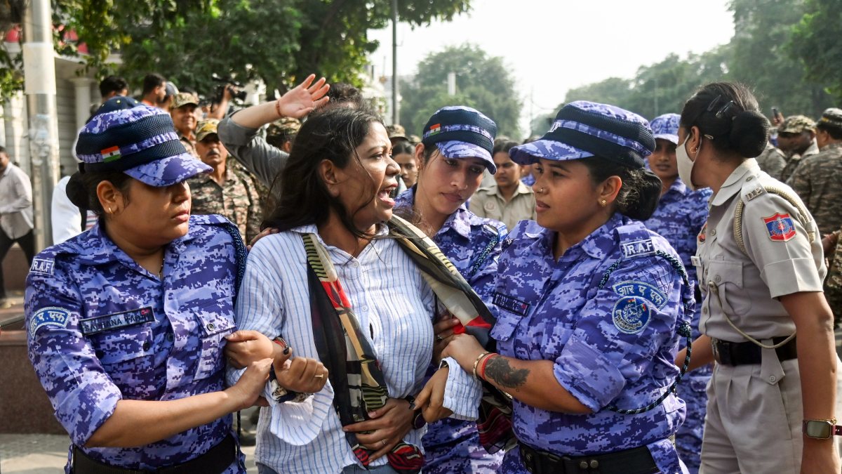 RAF personnel detain protester at CJP protest in Connaught Place