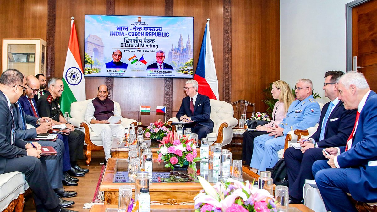 Rajnath Singh chairs bilateral meeting with Czech deputy PM