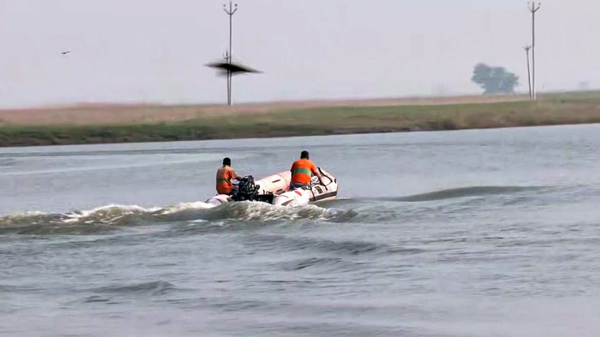 Bihar boat capsize: 13 children die in Ganga river