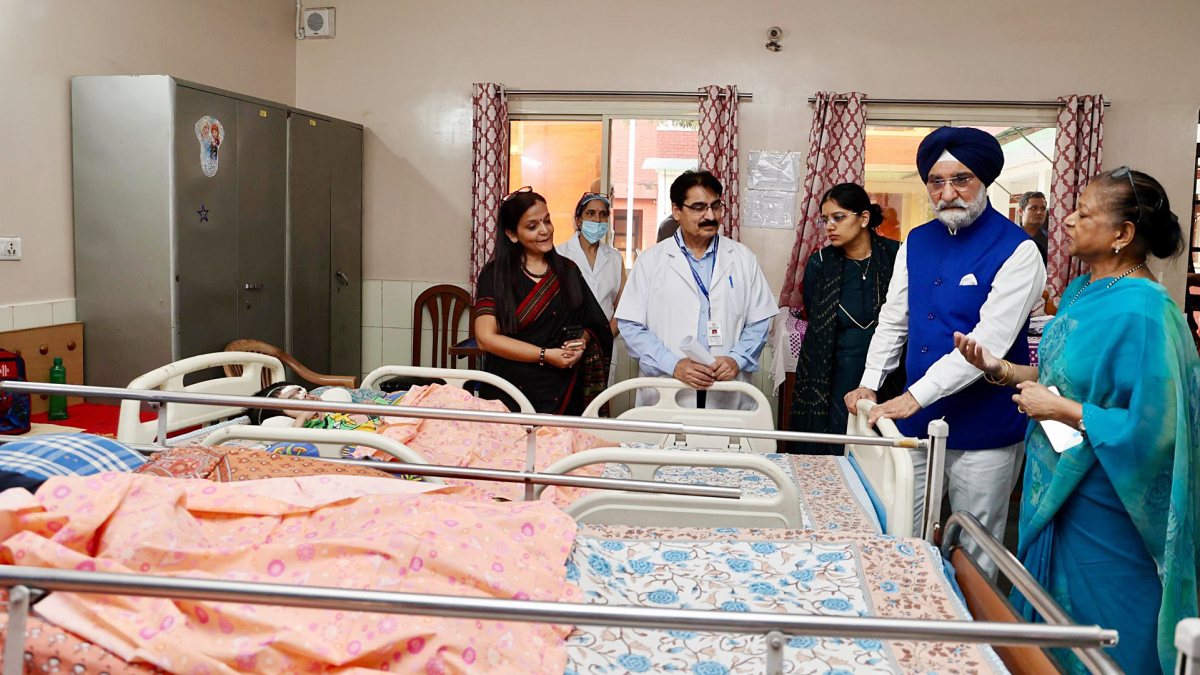 Delhi LG Sandhu visits PALNA in Civil Lines