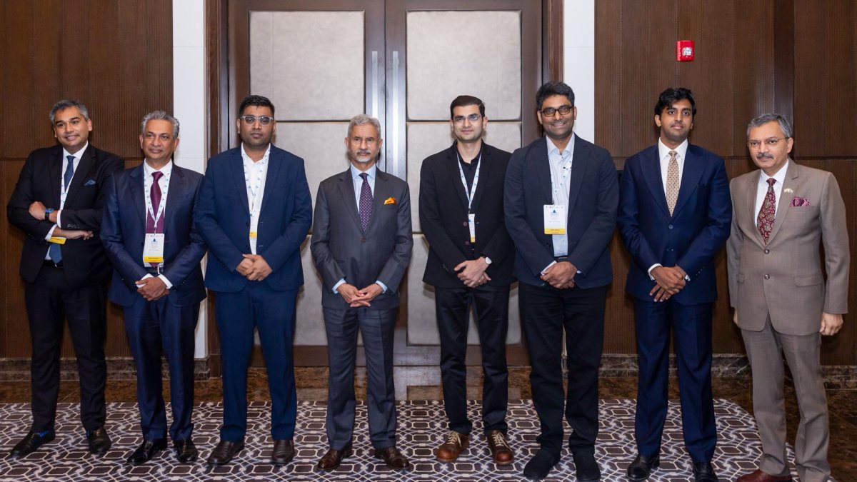 Jaishankar meets Indian tech entrepreneurs in Abu Dhabi