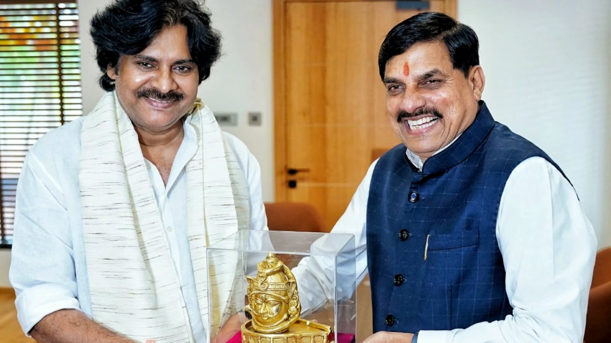 Mohan Yadav meets Pawan Kalyan in Vijayawada