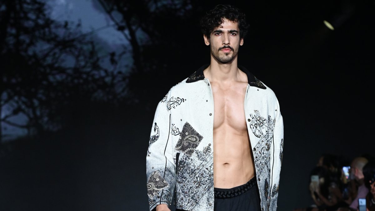 Model walks ramp for Farak collection at Lakme Fashion Week