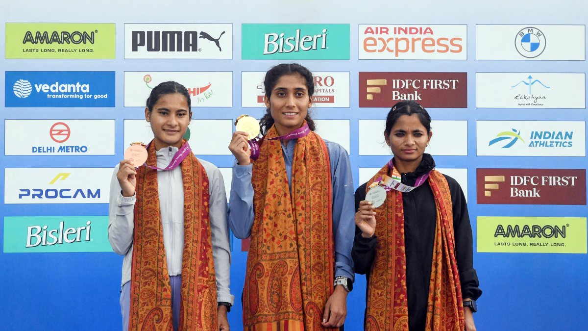 Indian women athletes sweep Vedanta Delhi Half Marathon podium