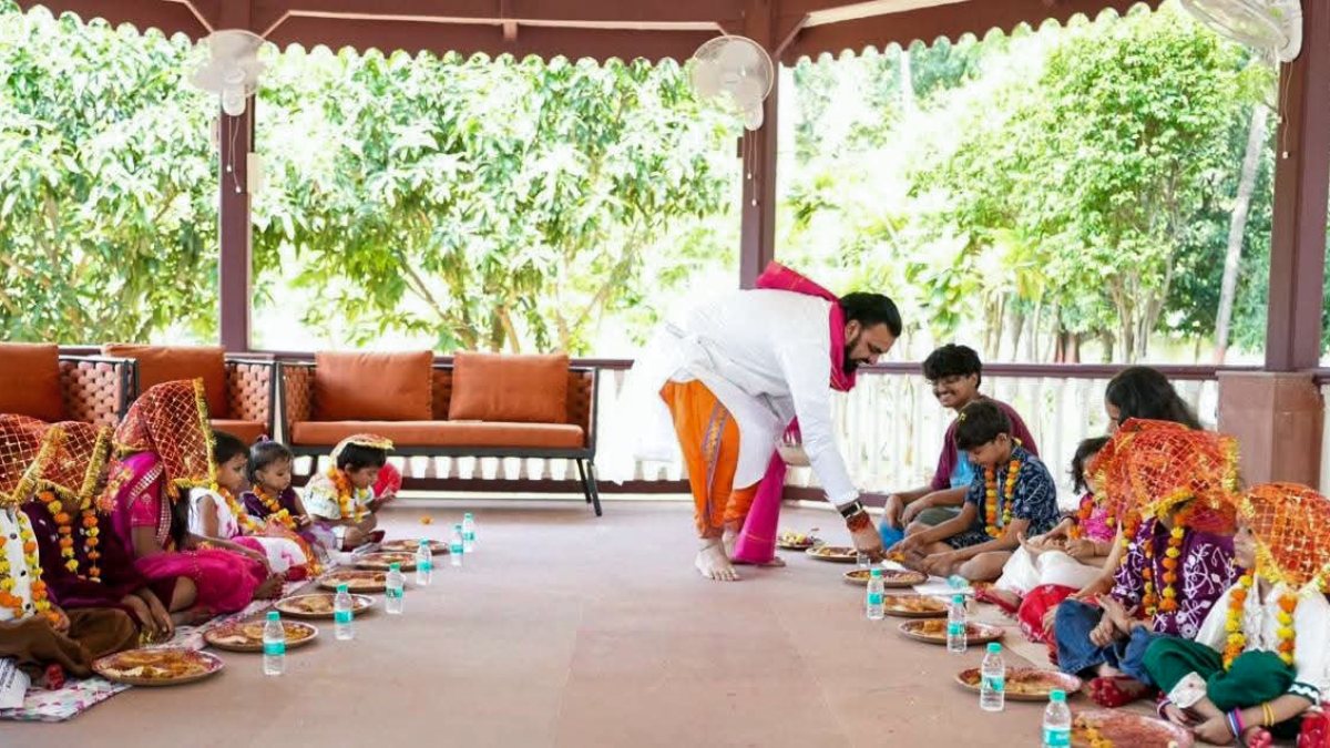 Bihar CM Samrat Choudhary serves food at Kumari Kanya Pujan in Patna