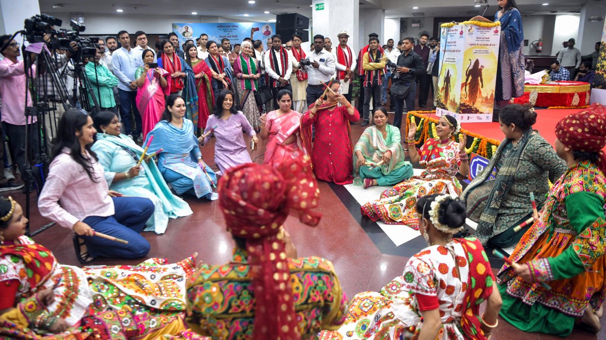 Devotees perform Dandiya Raas Garba at Ram exhibition in Delhi