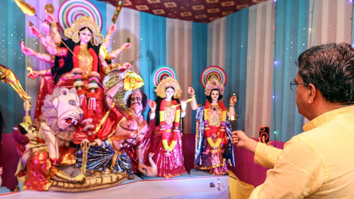 Tripura CM Manik Saha offers prayers at Durga Puja pandal on Ashtami