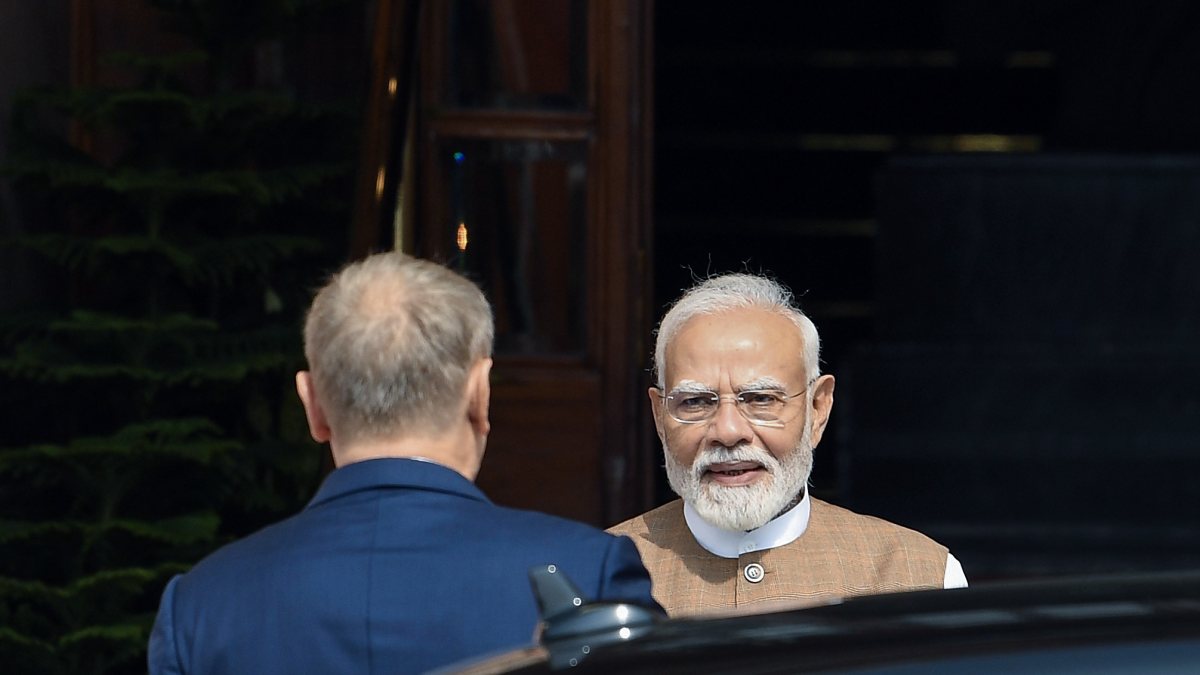 PM Modi receives Polish counterpart Donald Tusk at Hyderabad House