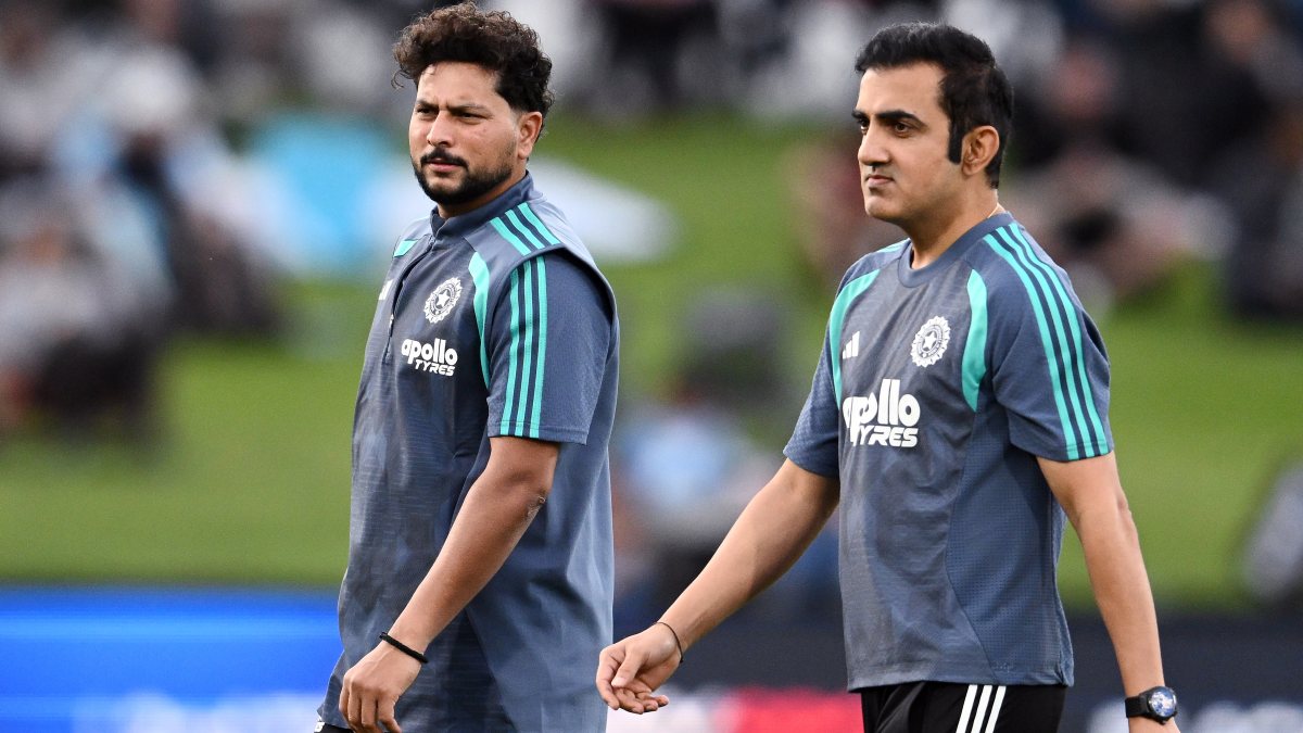 Gambhir with Kuldeep ahead of first T20I in Christchurch