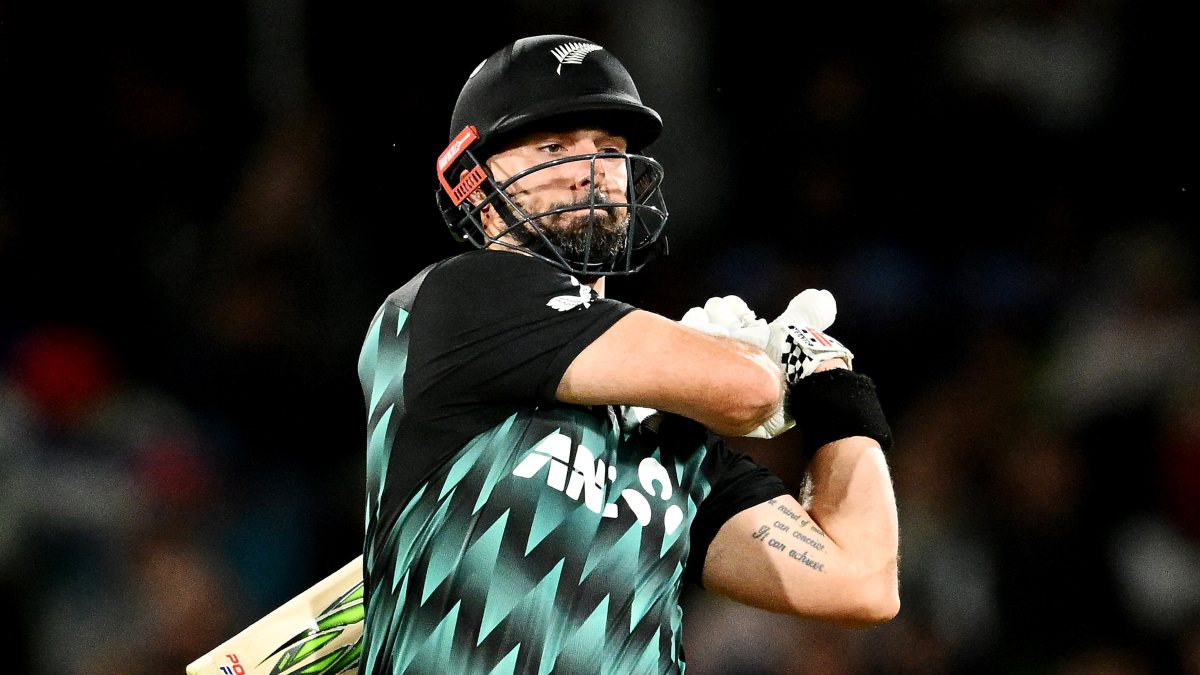Daryl Mitchell bats in first T20I against India