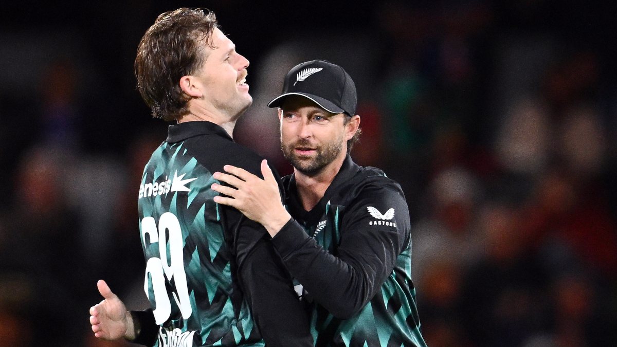 New Zealand celebrate Axar Patel wicket in first T20I
