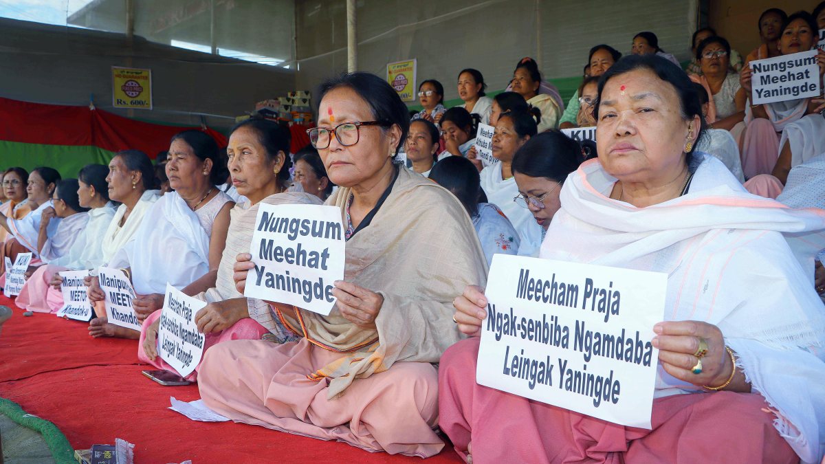 Meira Paibis hold mass sit-in in Imphal over civilian killings