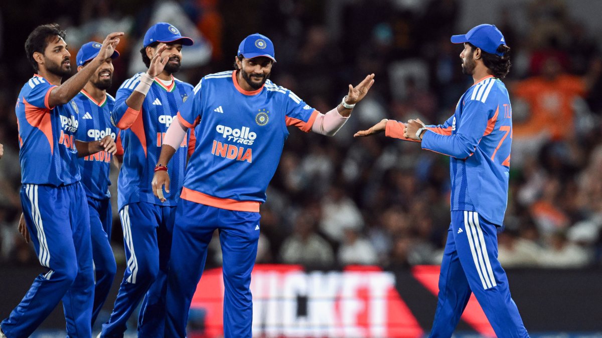 India celebrate Daryl Mitchell wicket in Christchurch T20I