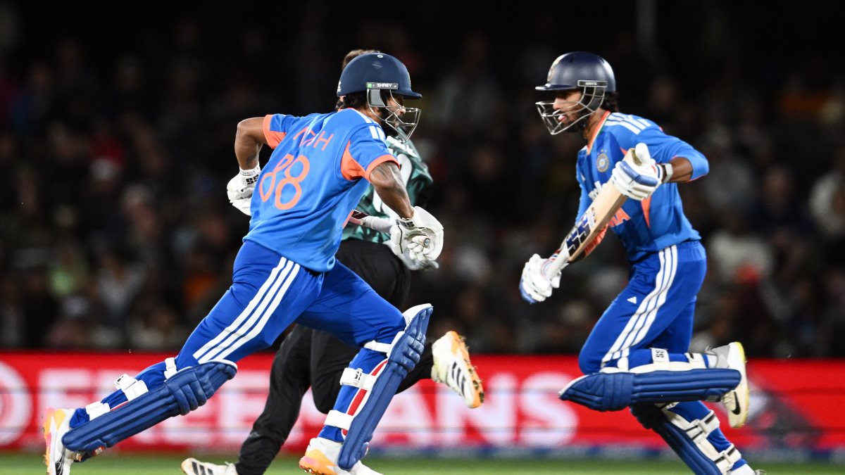 Nitish Kumar Reddy and Tilak Varma run in 2nd T20I against New Zealand