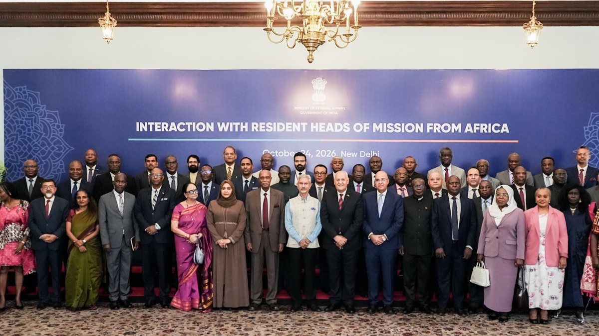 Jaishankar meets African heads of mission in Baku