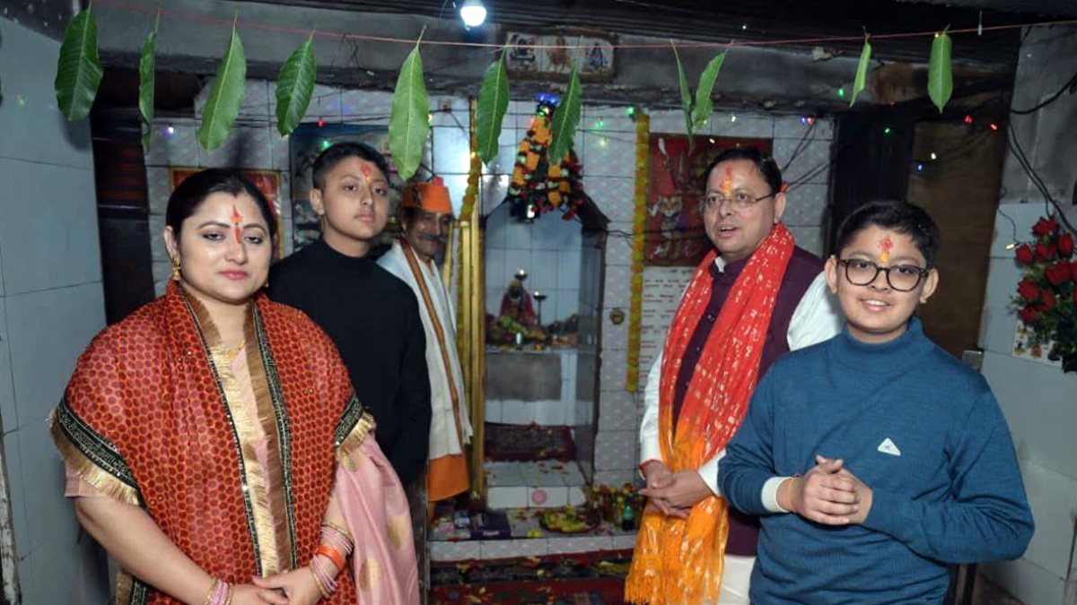 Uttarakhand CM Dhami offers prayers at ancestral temple in Pithoragarh