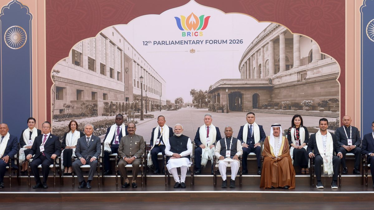 PM Modi poses with BRICS delegates at Parliamentary Forum
