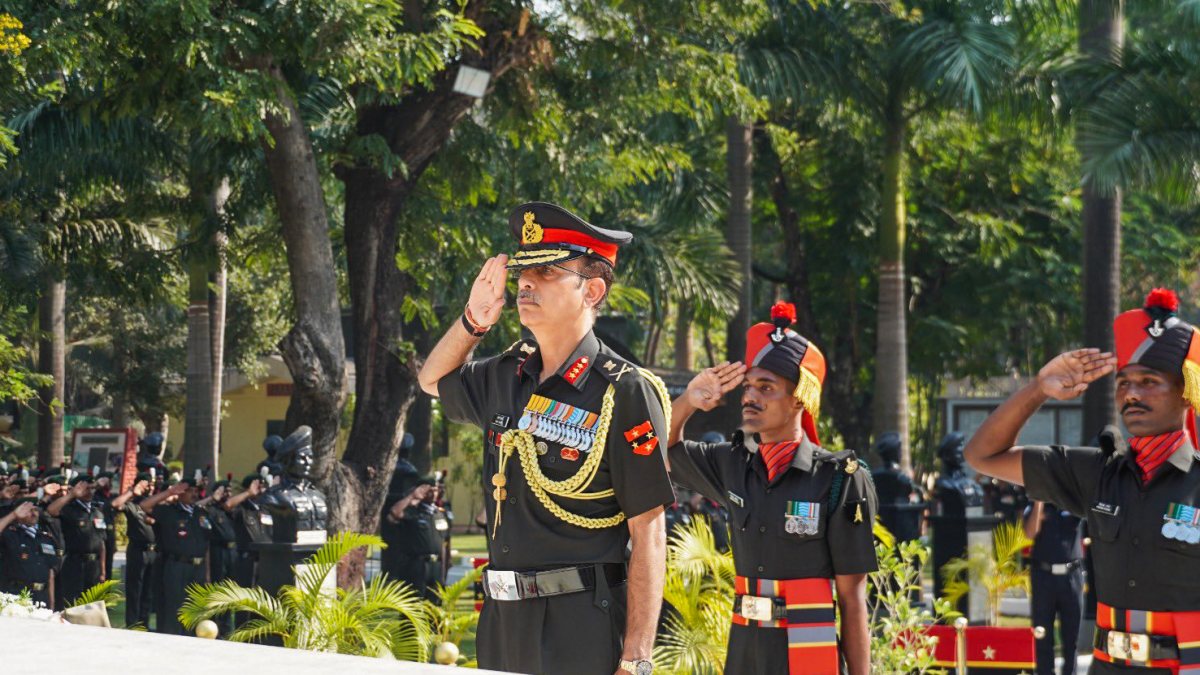 Army chief of staff honors martyrs on 80th Infantry Day in Pune