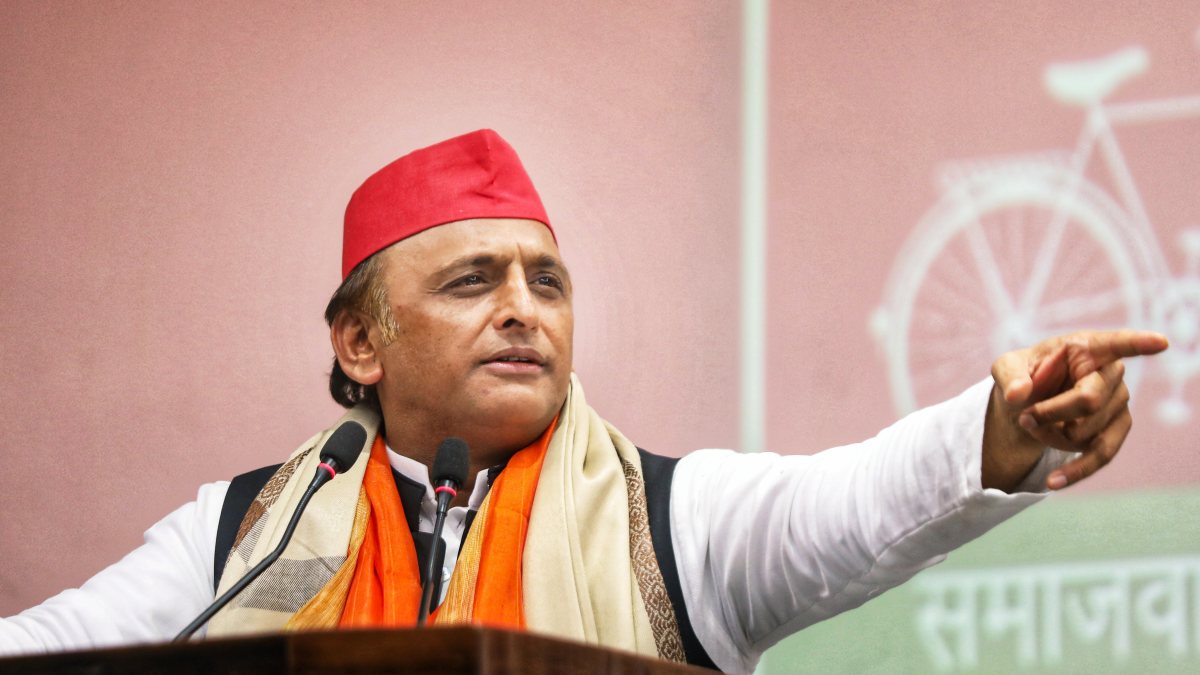 Akhilesh Yadav addresses press conference at party office in Lucknow