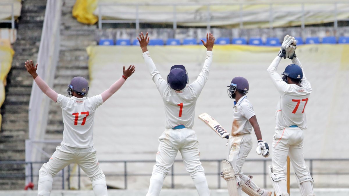 Vidarbha appeal for Goa wicket on day three of Ranji Trophy