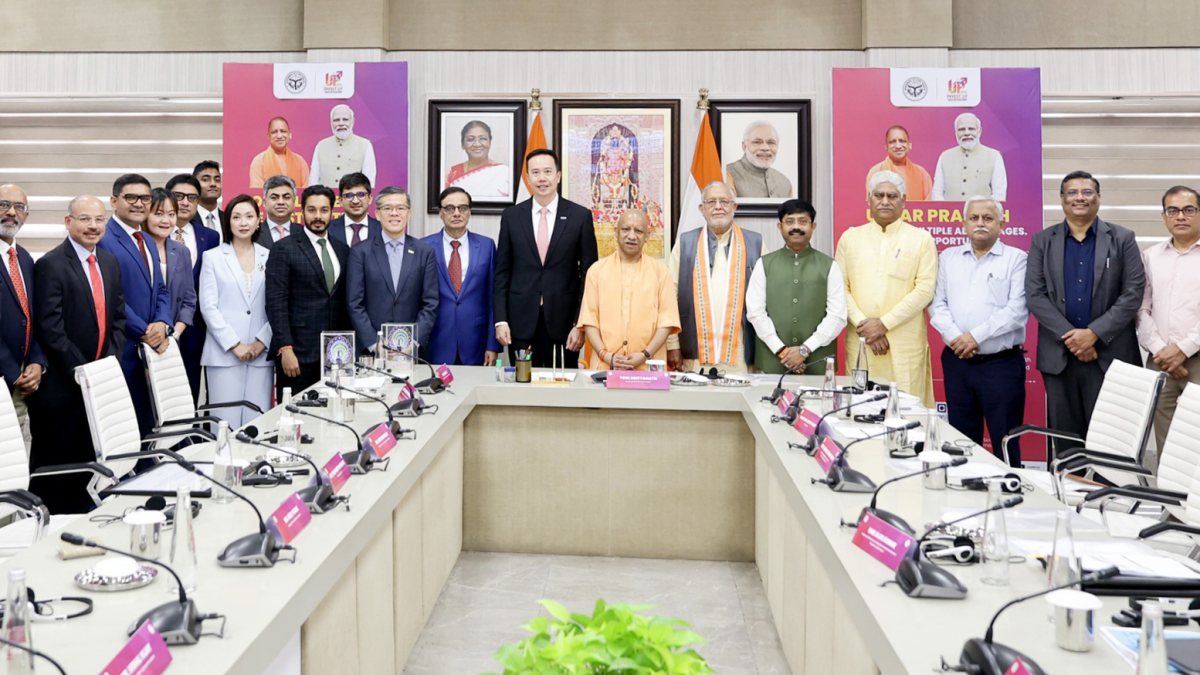 UP CM Yogi Adityanath meets Singapore Business Federation delegation