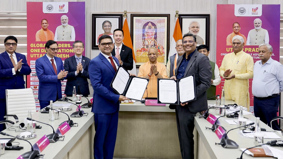UP CM Yogi Adityanath witnesses MoU exchange with Singapore delegation