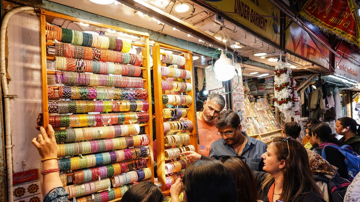 Shimla women shop for bangles ahead of Karva Chauth