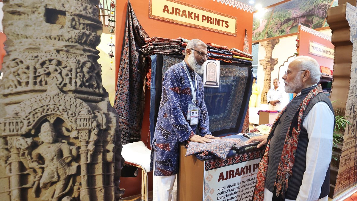 PM Modi visits stall at Bharat Parv inauguration in Ekta Nagar